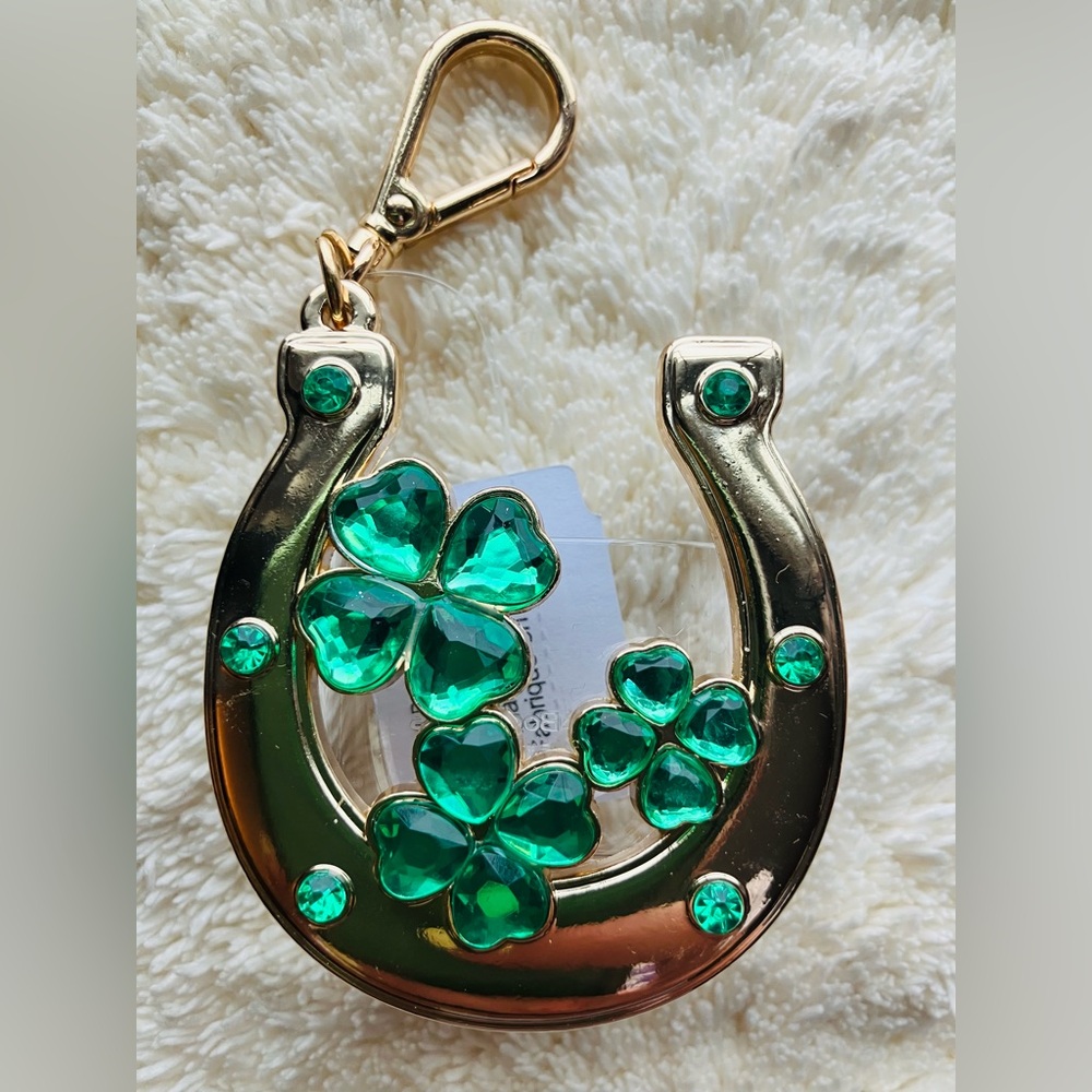 Bath and Body Works Lucky Horseshoe Pocketbac Holder